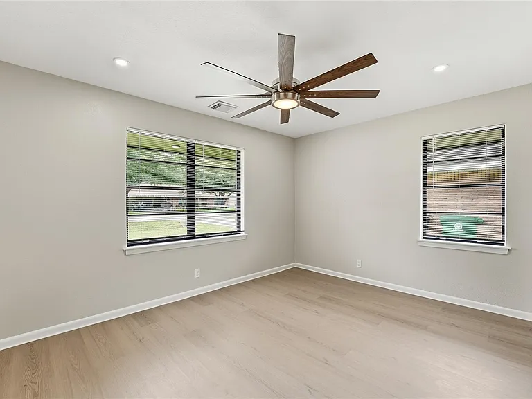 8931 Blankenship Dr — Photo 9