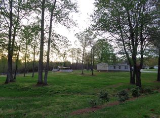 138 Kirk Ln, Madison, NC 27025