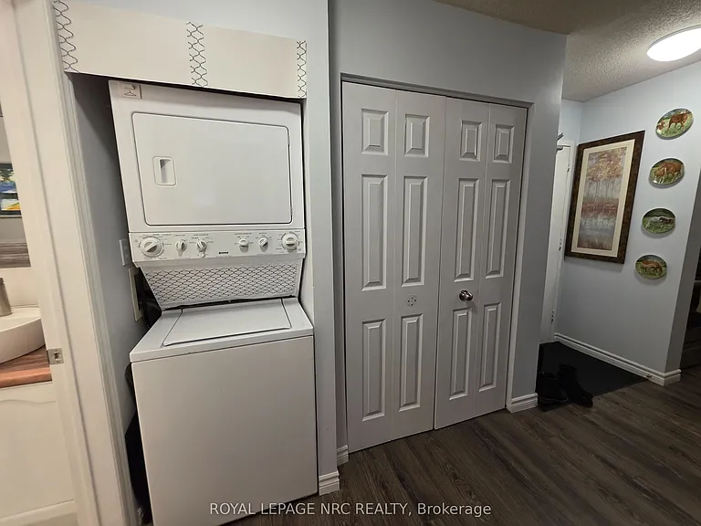 264 Oakdale Ave #109 — Photo 7