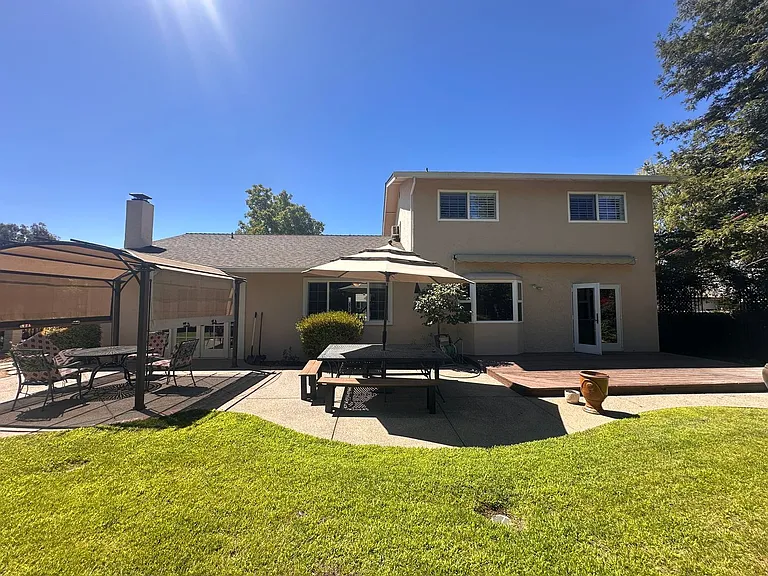870 Saturn Way — Photo 13