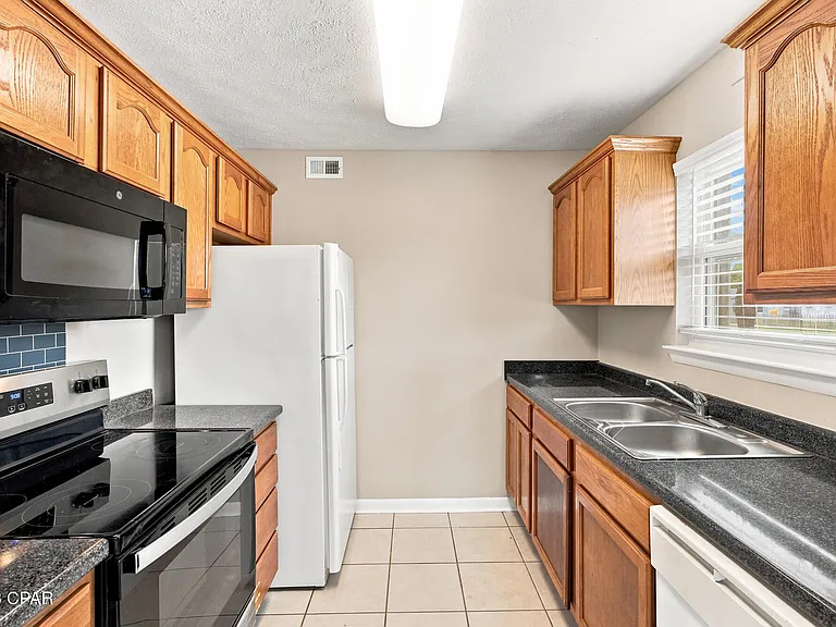 1301 Beck Ave #67 — Photo 4