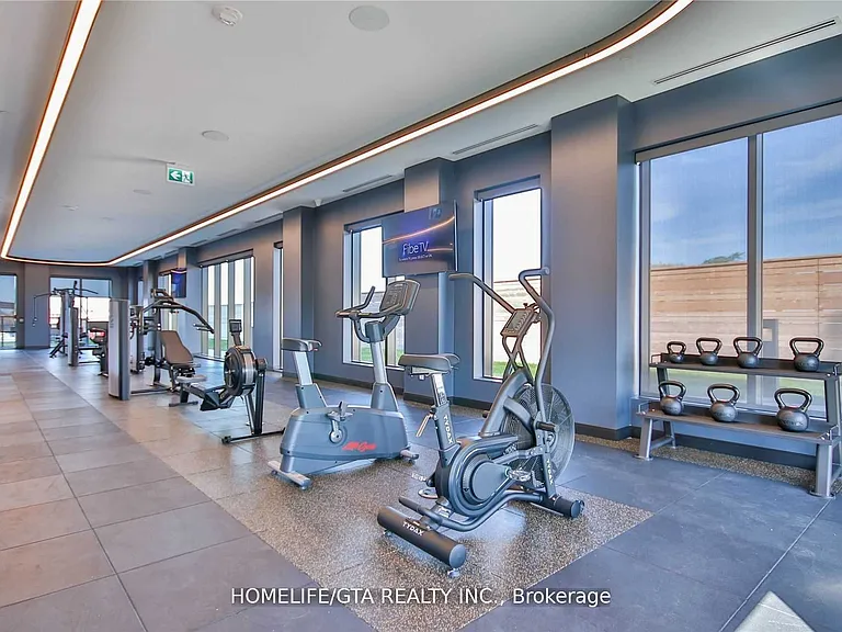 2550 Simcoe St N #802 — Photo 15