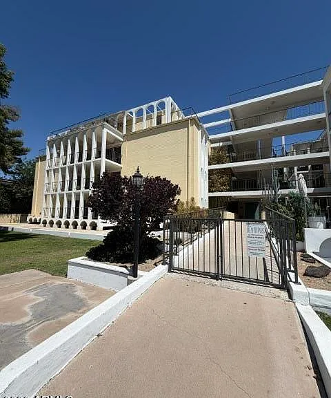 6502 N Central Ave #C103 — Photo 1