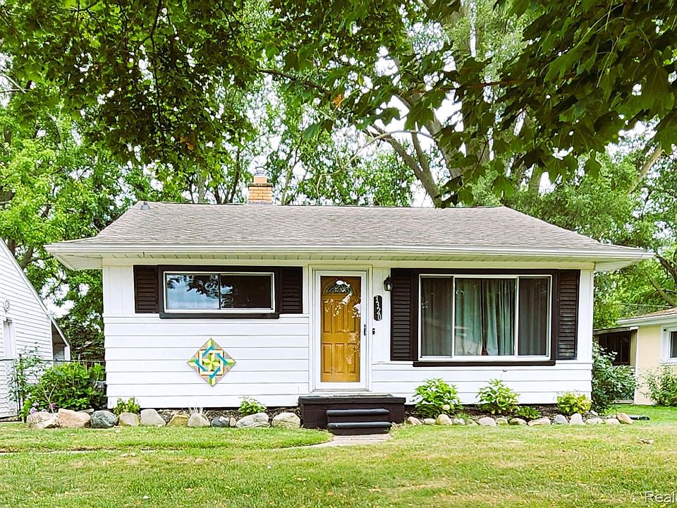 1st image of 3320 Morrissey Ave