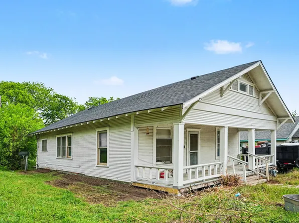 108 E Tyler St, Ennis, TX 75119