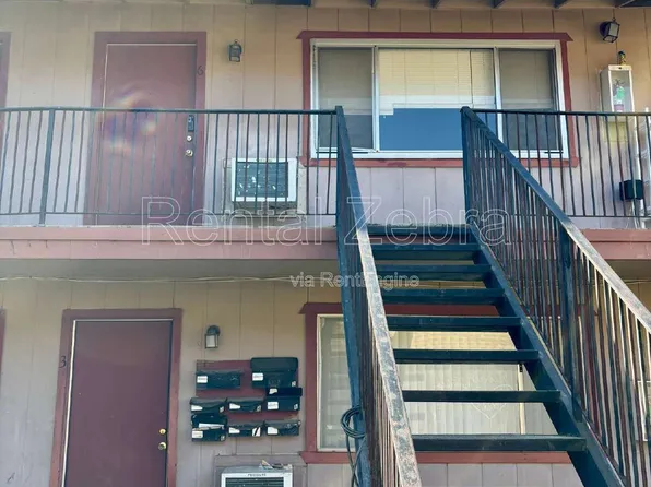 435 W 23rd St, Merced, CA 95340