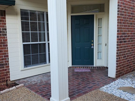 3rd image of 3635 Greenacres Dr #321
