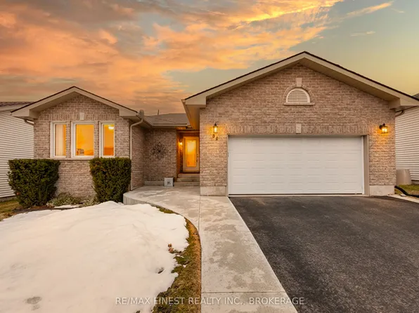 84 Kildare Ave, Loyalist, ON K7N 1Z5