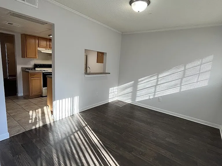 Le Montreaux Apartments — Photo 158