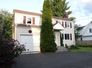 112 N Main St, West Hartford, CT 06107
