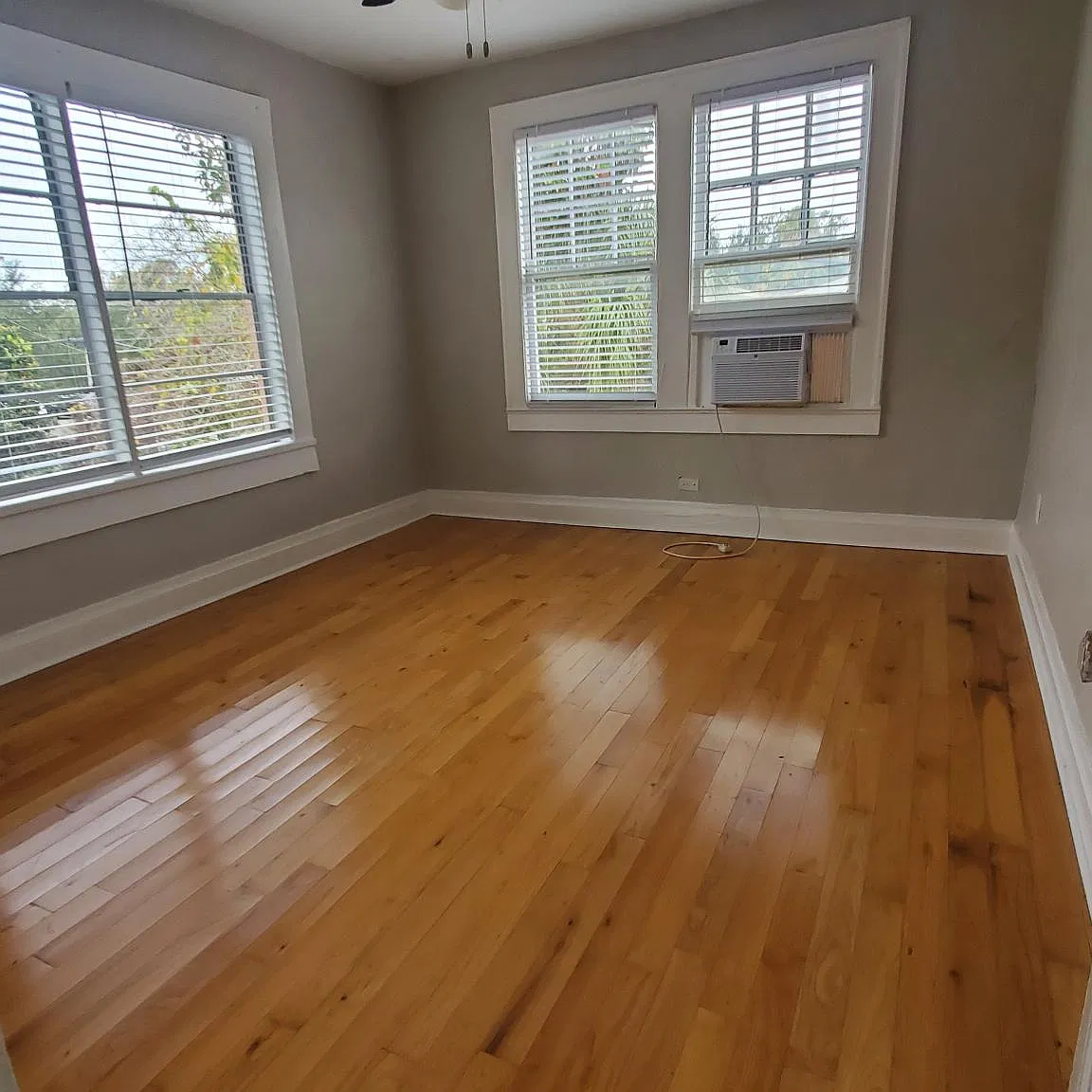 2 bed, 915 sqft, $1,695 — Photo 4