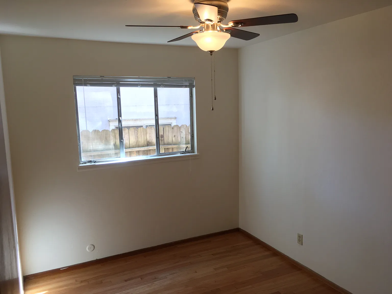 2 bed, 800 sqft, $1,750 — Photo 3