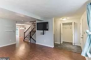 2nd image of 3604 Dorshire Ct