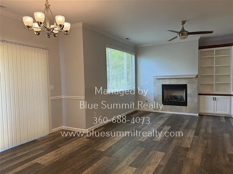 7633 Rushmore Way NE — Photo 5