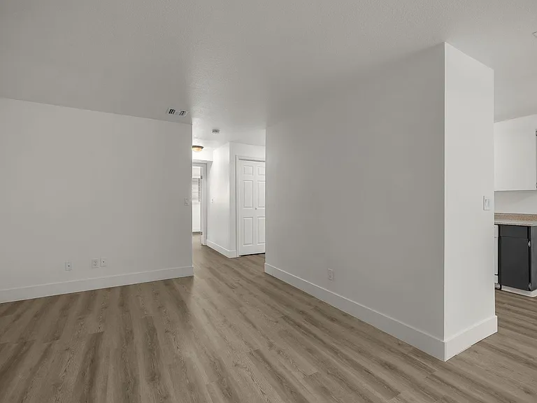 Erica Village — Photo 19