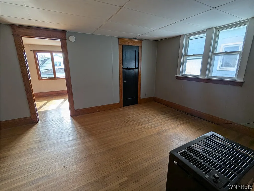 2 bed, 1.5 bath, 605 sqft, $725 — Photo 2