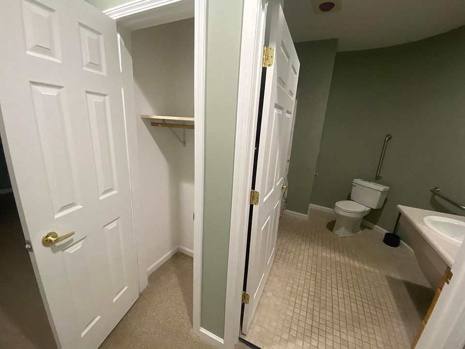 1st image of 815 Tacoma Dr #1