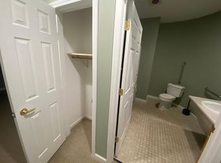 815 Tacoma Dr #1, Greencastle, IN 46135