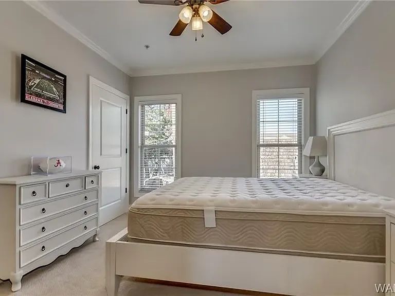 820 Frank Thomas Ave #108 — Photo 10