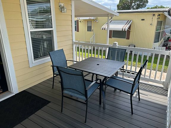 4th image of 8813 Lochmoor Rd #45