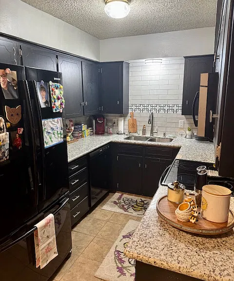 311 Lake Park Rd — Photo 1