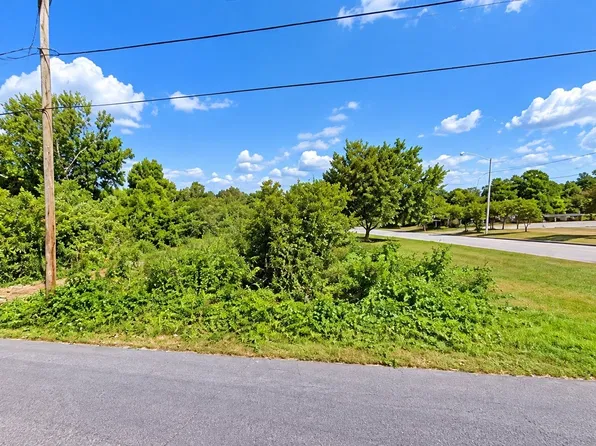510 Avenue E, Opelika, AL 36801