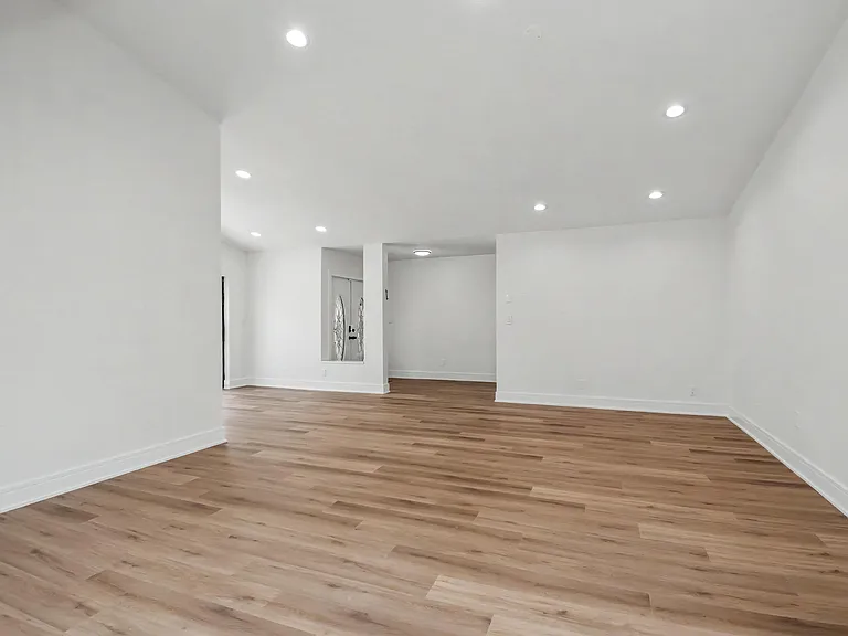 21440 Campo Allegro Dr — Photo 11