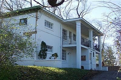 1st image of 4811 Stafford St