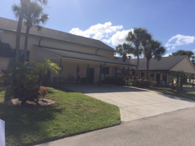 1st image of 646 Yardarm Dr