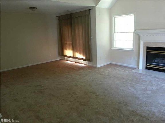 3rd image of 1021B Winged Foot Ct