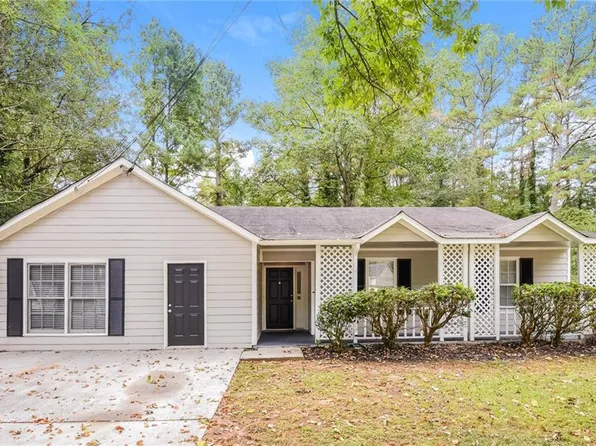 5346 Windfern Ct, Stone Mountain, GA 30088