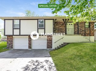 1417 N Millburn Ave, Independence, MO 64056