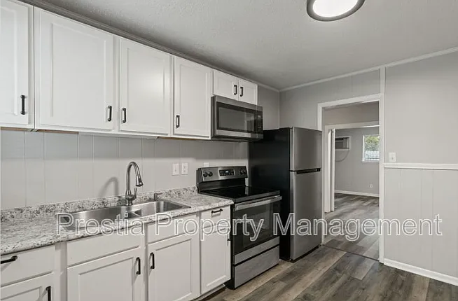 3915 Mc Vay Street — Photo 1
