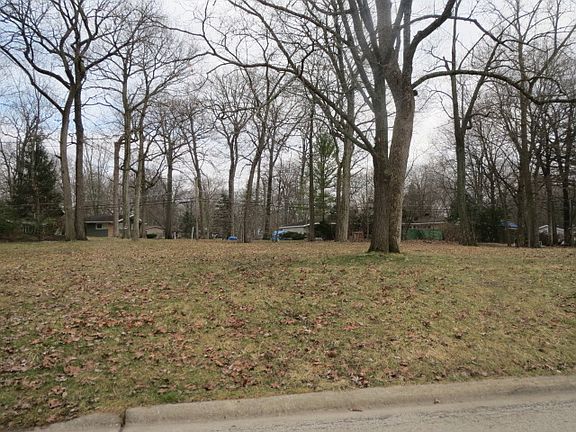 3rd image of 43 Cumberland Dr
