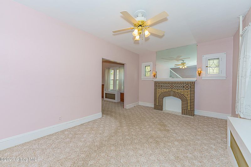 5th image of 363 6th Avenue