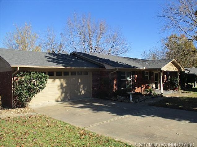 1st image of 801 Lampton Ln