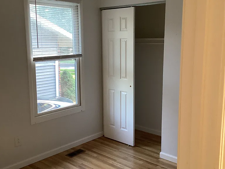2718 Sedan Dr — Photo 20