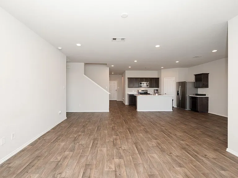 20818 Edmeston Way — Photo 16