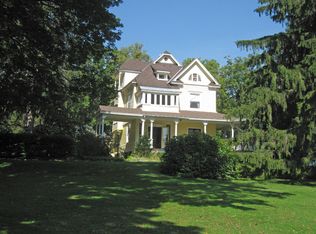 90 Van Buren St, Dolgeville, NY 13329