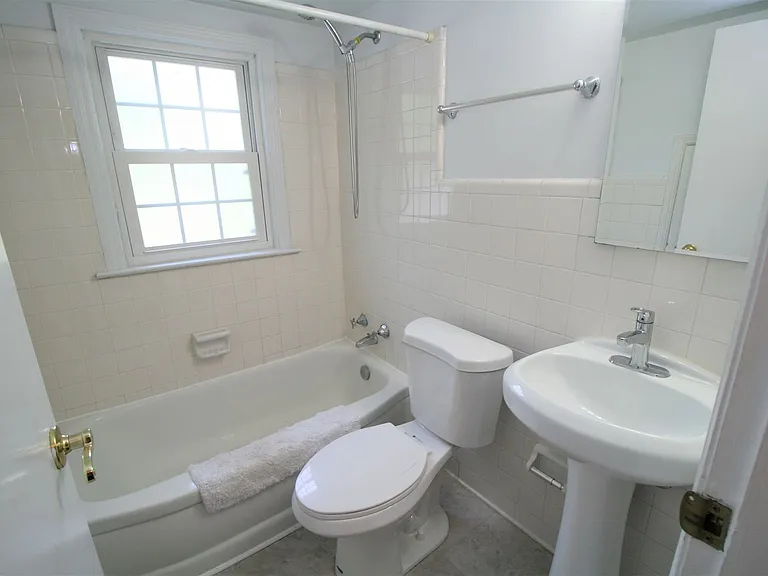 529 Reed Ln — Photo 21