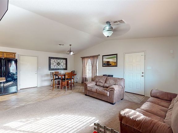 4th image of 569 S Bingham Dr