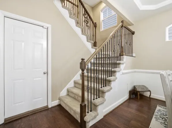 284 Moate Cir Room 4, Virginia Beach, VA 23462