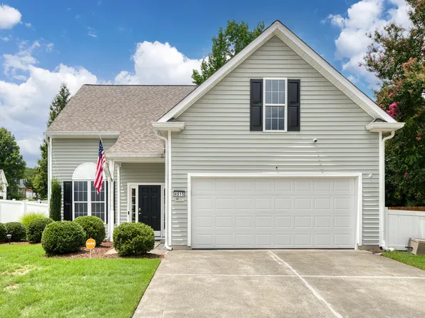 4615 Balance Fox Dr, Raleigh, NC 27609