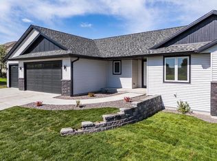 383 Eastridge Cir, Reedsburg, WI 53959