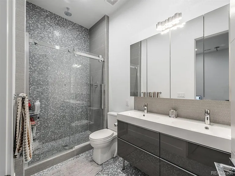 3155 W 26th Ave — Photo 20