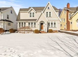 96 Elmcroft Rd, Rochester, NY 14609