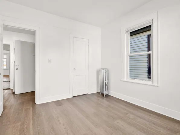 7-06 College Point Boulevard image 26 of 44