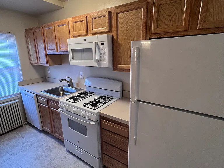 4750-4752 21st Rd N #5 — Photo 3