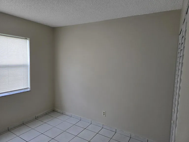 10050 Winding Lake Rd #103 — Photo 8