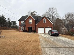 4084 S River Ln, Ellenwood, GA 30294